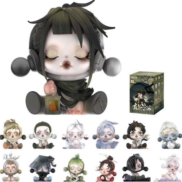 Skullpanda Collectible Toy - Picture 3 of 8